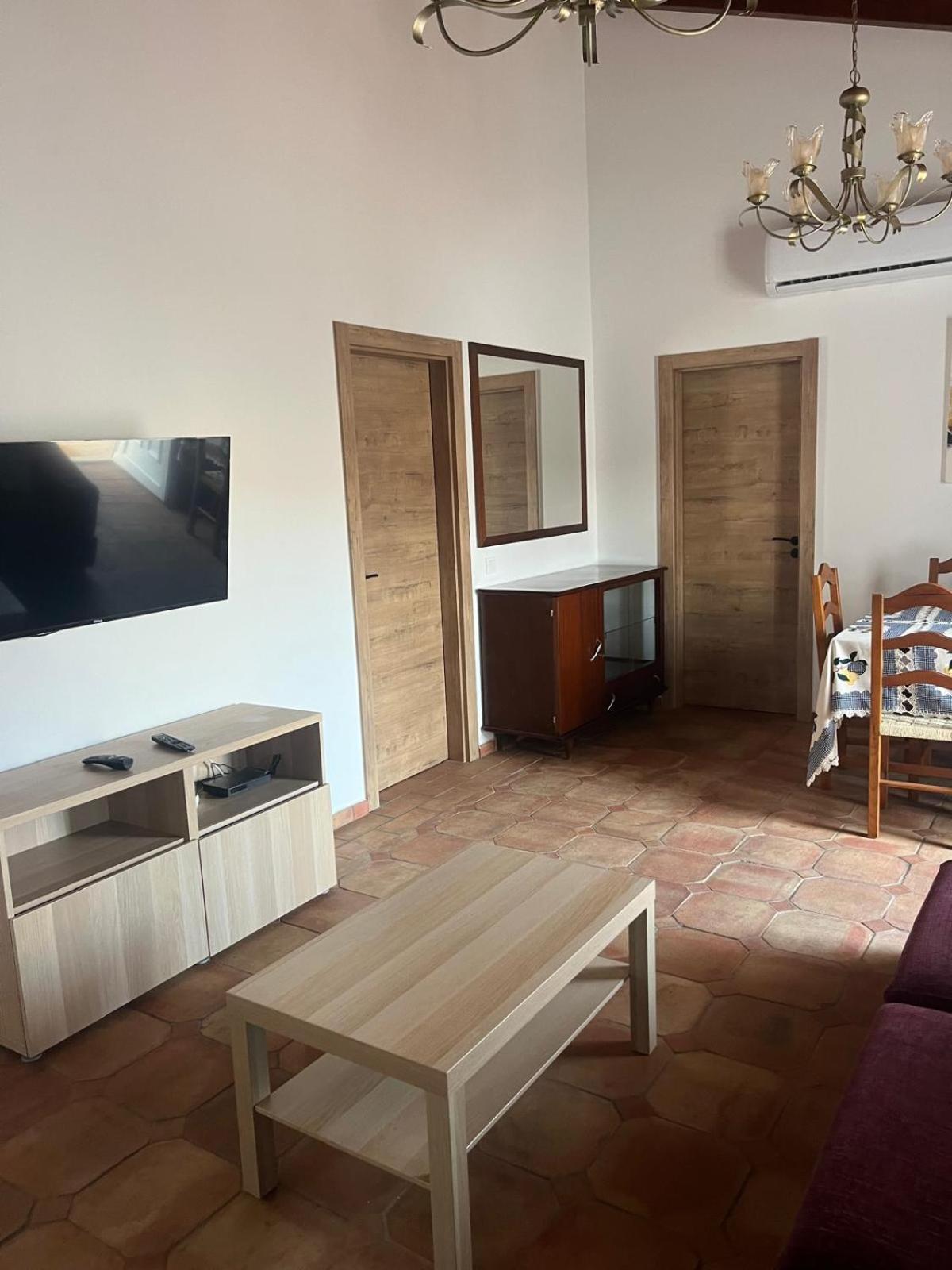 Casa Dos Sapos Villa แมร์โตลา ภายนอก รูปภาพ